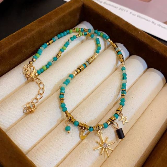 Colorful Pearl Ornamentle Beaded necklace