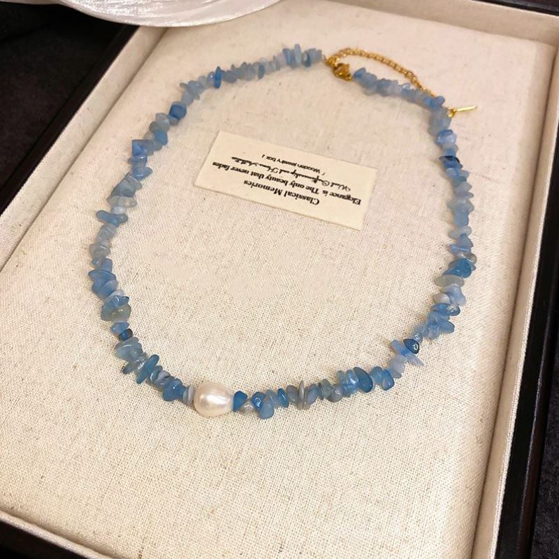 Colorful Pearl Ornamentle Beaded necklace