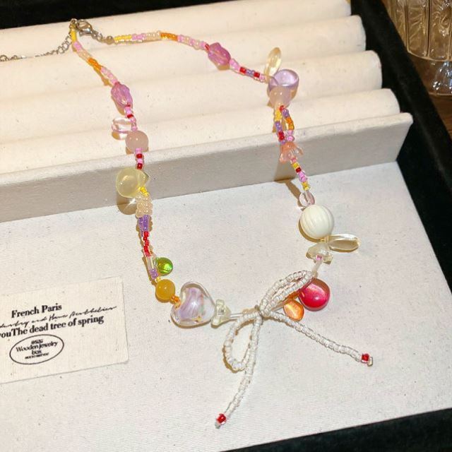 Colorful Pearl Ornamentle Beaded necklace