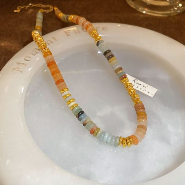 Colorful Pearl Ornamentle Beaded necklace