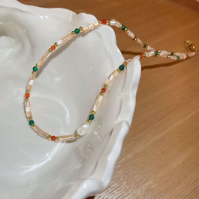Colorful Pearl Ornamentle Beaded necklace