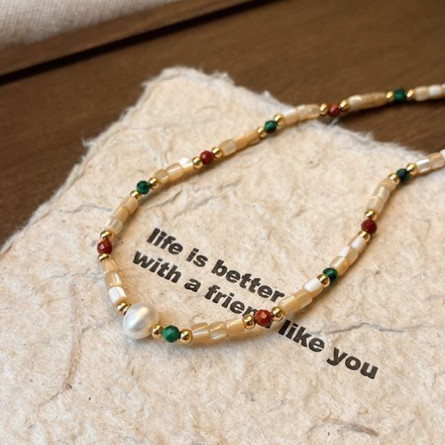 Colorful Pearl Ornamentle Beaded necklace
