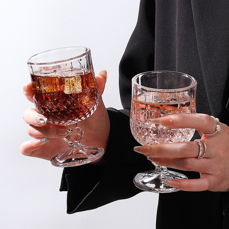 Hot Wine Glass Lead-Free Glass Diamonds Red Wine Glass Cognac Cup Wine Champagne Glass Whiskey Shot Glass Dessert Wine Chicken