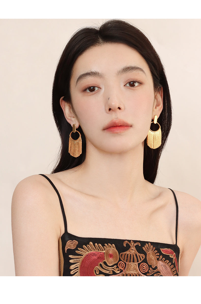 Meuri "Queen of Sands" Modified Face Unique Vintage Tassel Earrings Female Fashion Exaggerated Summer 925 Silver Needle
