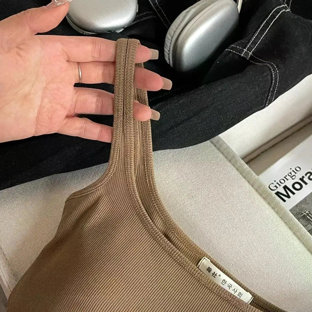 Solid All-Match Invisible Integrated Chest Pad Cami 2024 Spring New Korean Women clothes Short Sleeveless Top