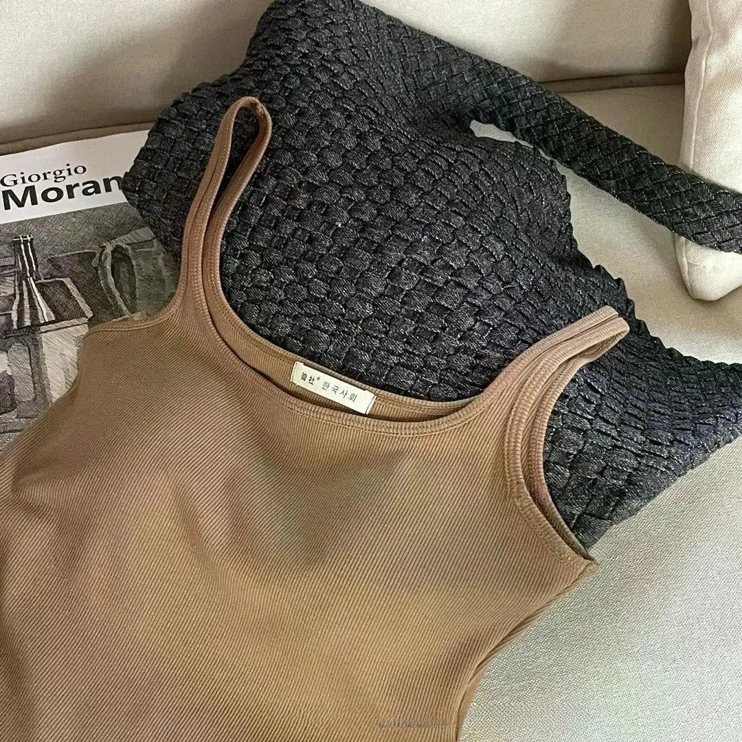 Solid All-Match Invisible Integrated Chest Pad Cami 2024 Spring New Korean Women clothes Short Sleeveless Top