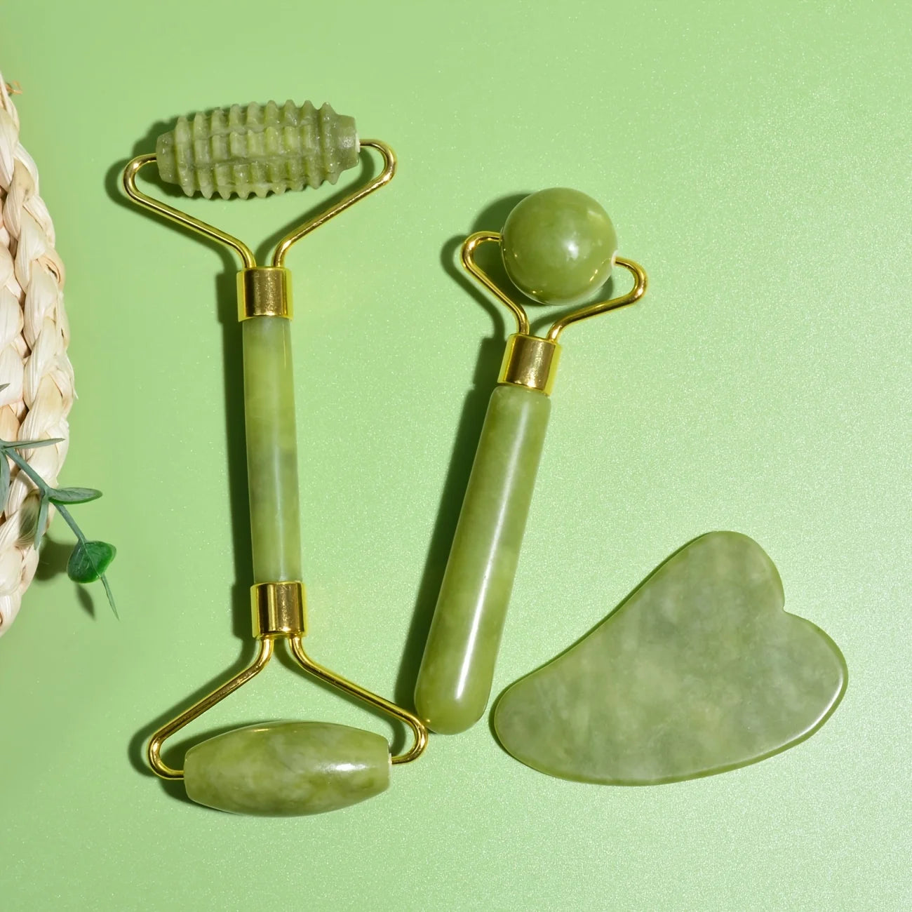 Gift,4-in-1 Jade Roller and Gua Sha Set. Roller with Eye Massager, Jade Gua Sha, Ridged Roller Massager. Jade Roller For Face.
