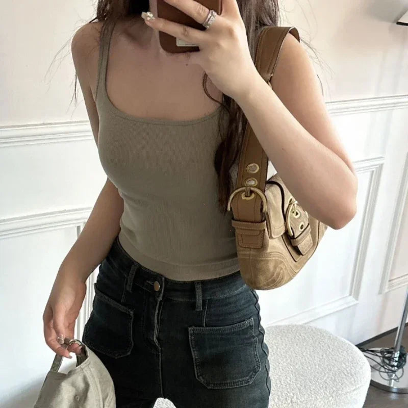 Solid All-Match Invisible Integrated Chest Pad Cami 2024 Spring New Korean Women clothes Short Sleeveless Top