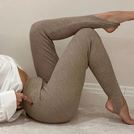 Women's Slim Yoga Leggings Women's Slim Fit Slim Looking Yoga Stirrup Leggings