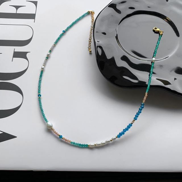 Colorful Pearl Ornamentle Beaded necklace