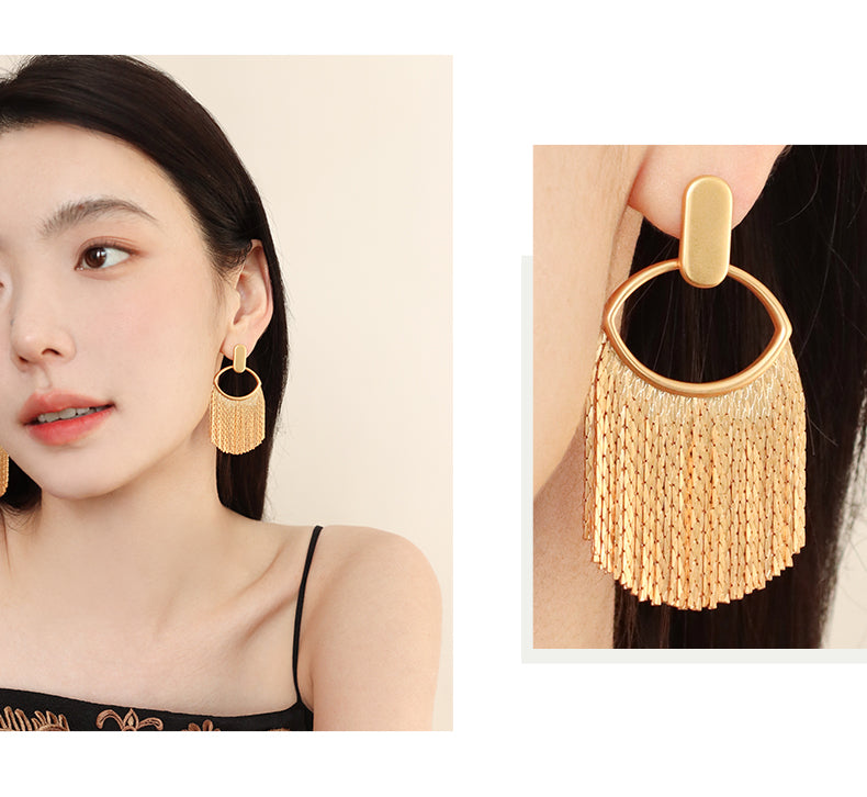 Meuri "Queen of Sands" Modified Face Unique Vintage Tassel Earrings Female Fashion Exaggerated Summer 925 Silver Needle