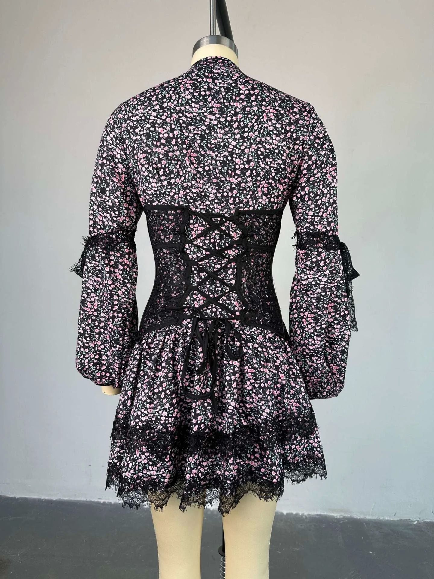 Lace Mini Dress Ruffled Fashion