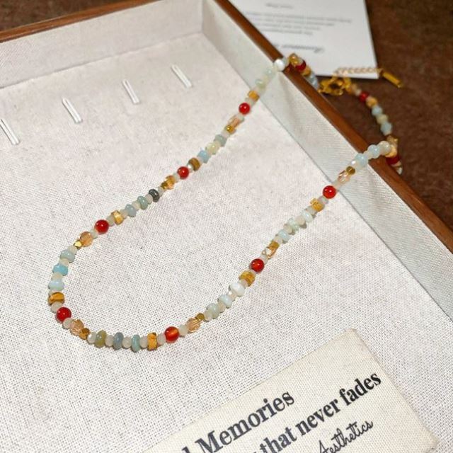 Colorful Pearl Ornamentle Beaded necklace