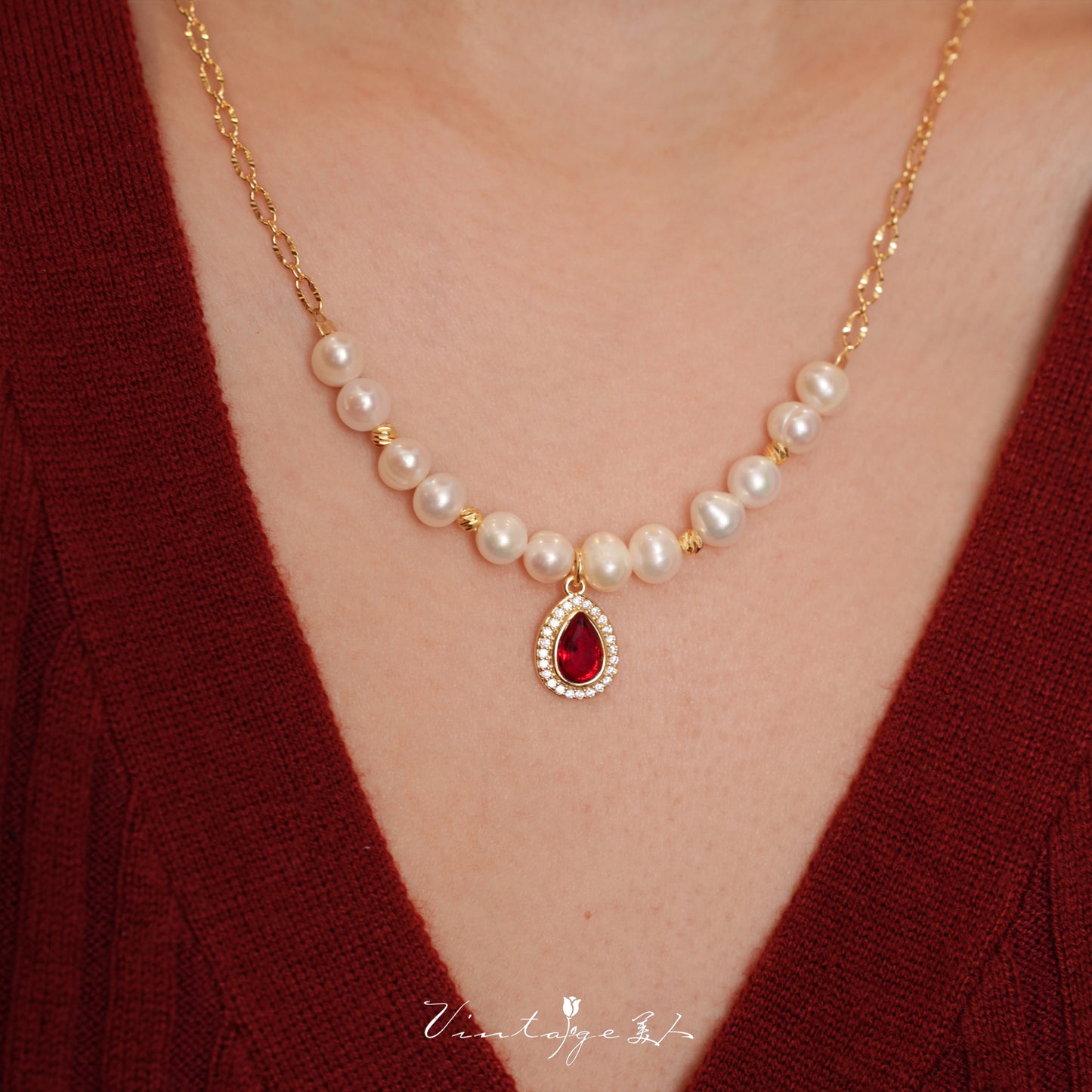Lady Massel Retro French Natural Pearl Accessible Luxury Classy Wine Red Water Drop Pearl Necklace Clavicle Chain