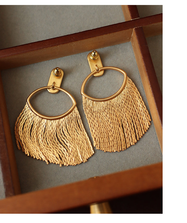 Meuri "Queen of Sands" Modified Face Unique Vintage Tassel Earrings Female Fashion Exaggerated Summer 925 Silver Needle