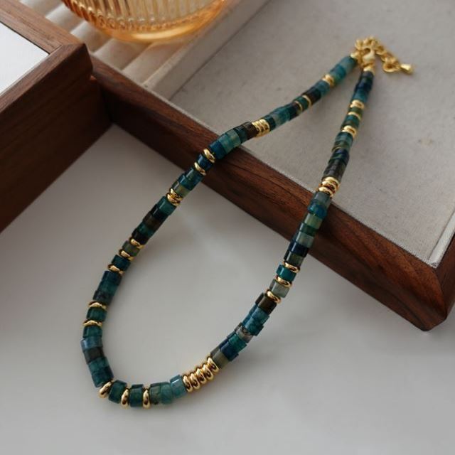 Colorful Pearl Ornamentle Beaded necklace