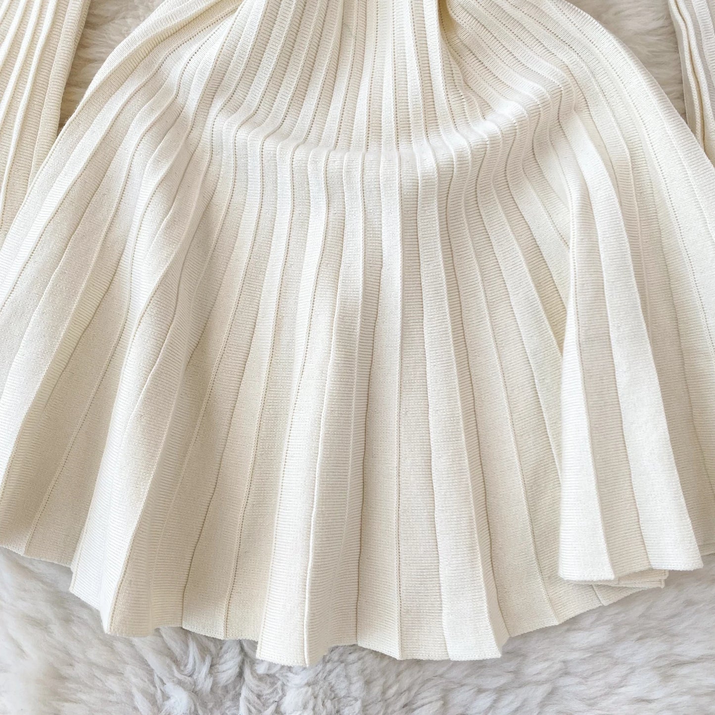 SINGREINY Elegant Knit Pleated Mini Dress Women Soft Ribbed Solid Flare Sleeve Fashion Lady Casual Sweater Slim Dresses