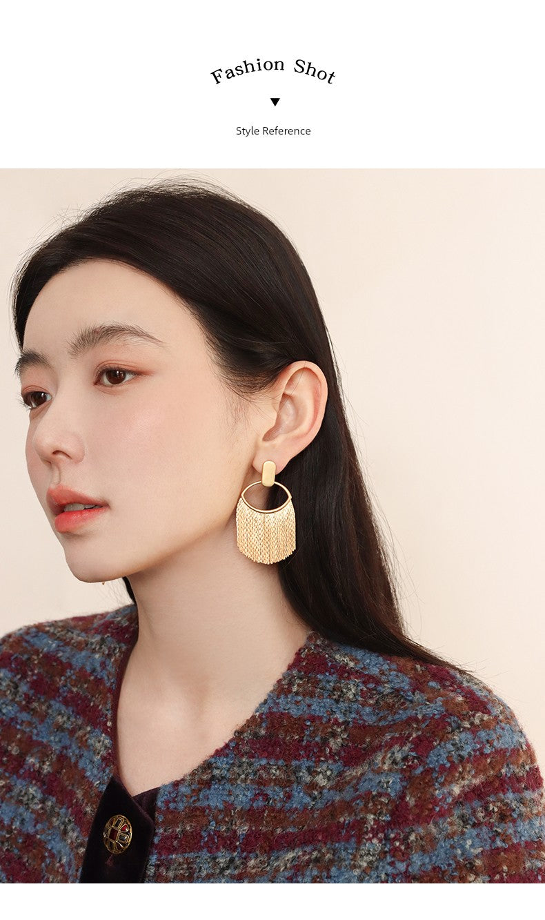Meuri "Queen of Sands" Modified Face Unique Vintage Tassel Earrings Female Fashion Exaggerated Summer 925 Silver Needle