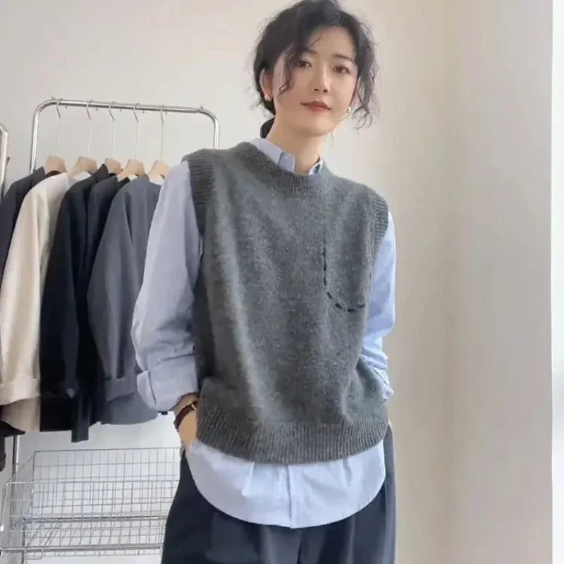 Solid Round O Neck Women's Knitted Vest Pullover Korean Style Clothing Trend Waistcoat Jumper Wear To Work Female Sweater