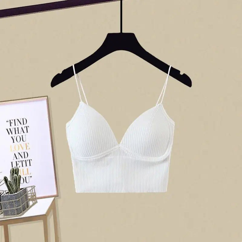 Spring/Summer Set Women's New Design Sense Sunscreen Shirt Fashion Tank Top Slimming Denim Shorts Age Reducing Three Piece