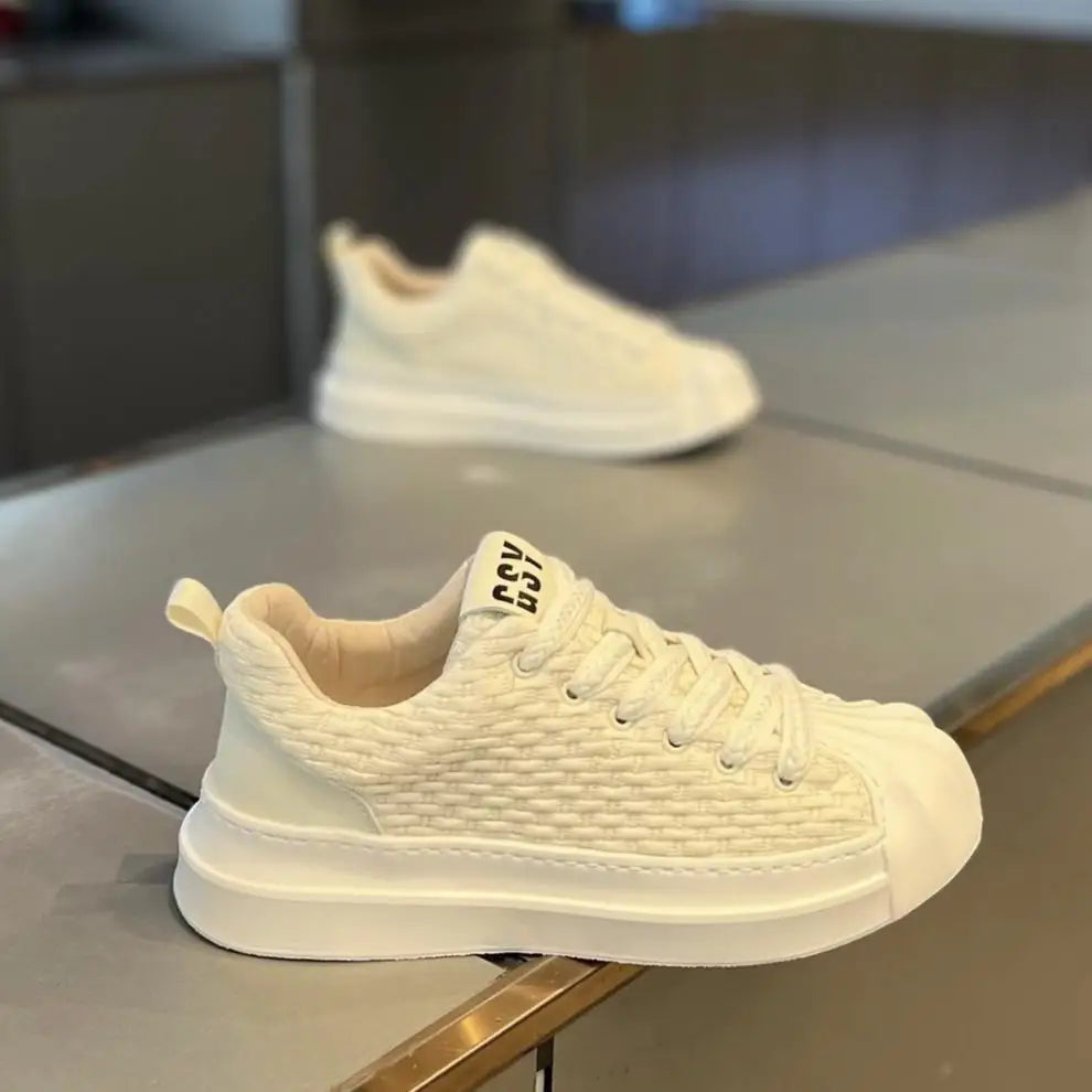 Designer Striped Patchwork Breathable Shoes Man Fashion Soft Lightweight Skateboard Sneakers Retro Camel Summer Shoes Trend 2025