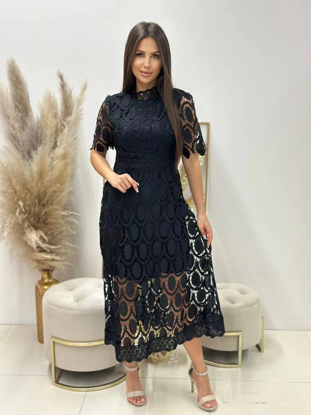Spring New Fashionable French Lace Stand Up Collar With Bubble Sleeves Waist Cinching Slimming Dress Elegant Long Dress