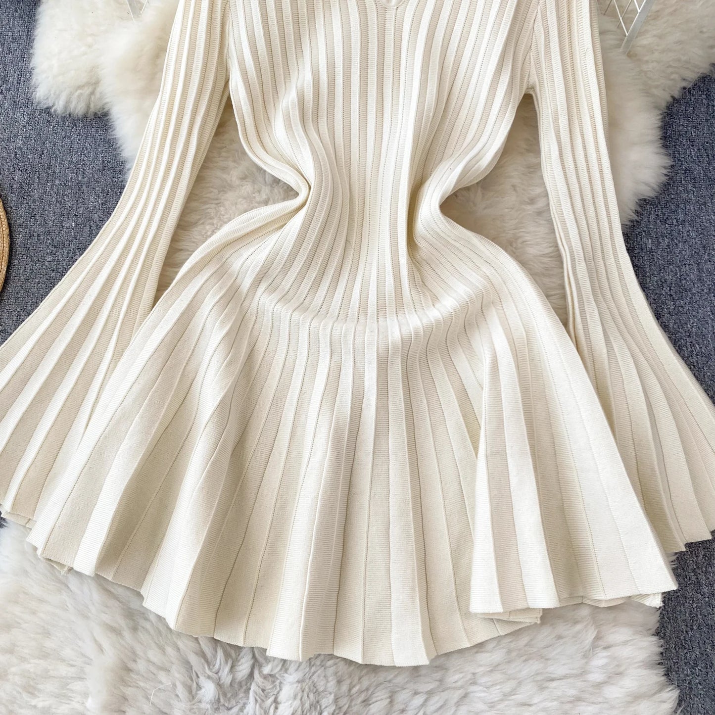 SINGREINY Elegant Knit Pleated Mini Dress Women Soft Ribbed Solid Flare Sleeve Fashion Lady Casual Sweater Slim Dresses