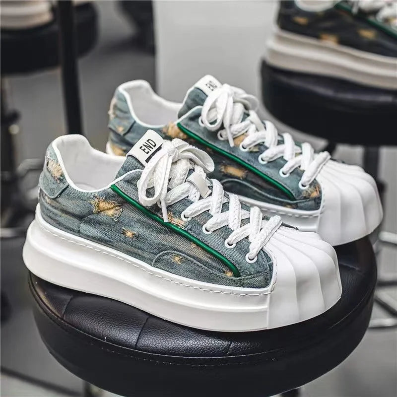 Designer Striped Patchwork Breathable Shoes Man Fashion Soft Lightweight Skateboard Sneakers Retro Camel Summer Shoes Trend 2025