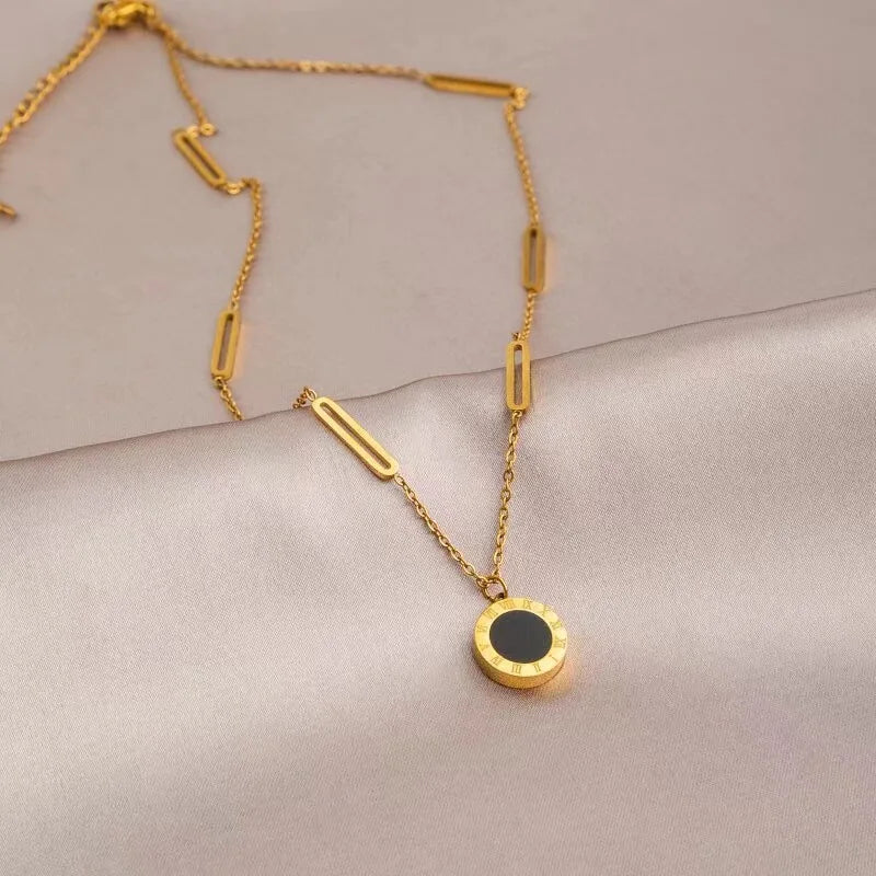 Fashion Roman Digital Wafer Pendant Necklace Stainless Steel Party Jewelry for Women Sexy Choker